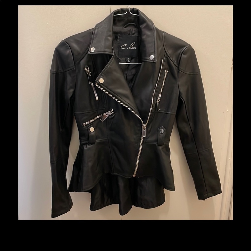 Vici doll black jacket 🧥